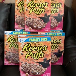 Travis Scott Reese’s puff